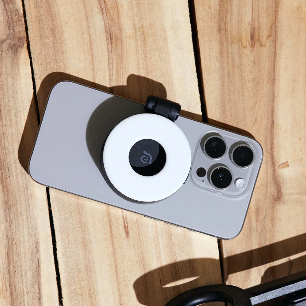 SELFIE Pro／SELFIE LIGHT 4