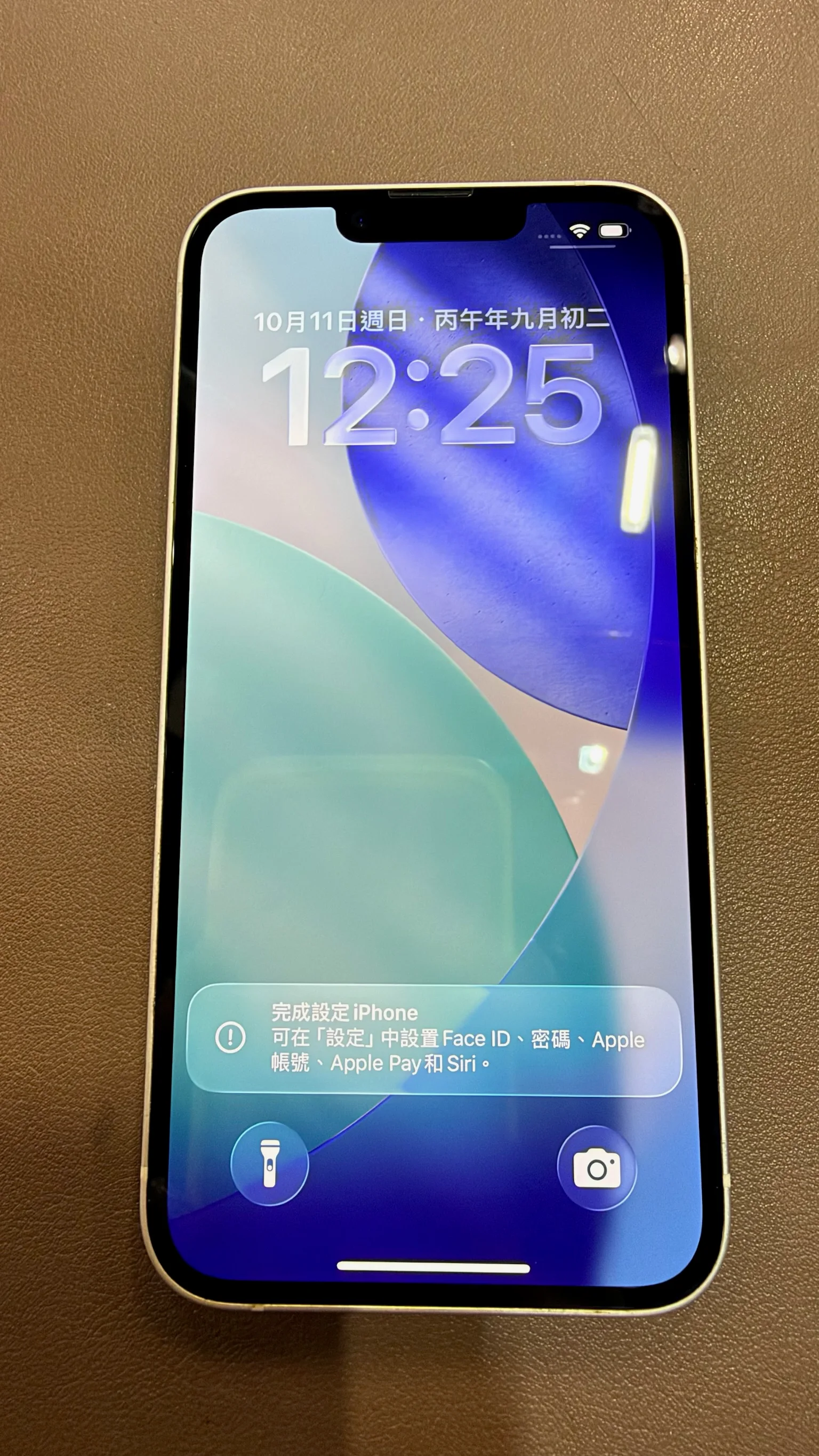 iPhone 14 銀 / 白 128G
